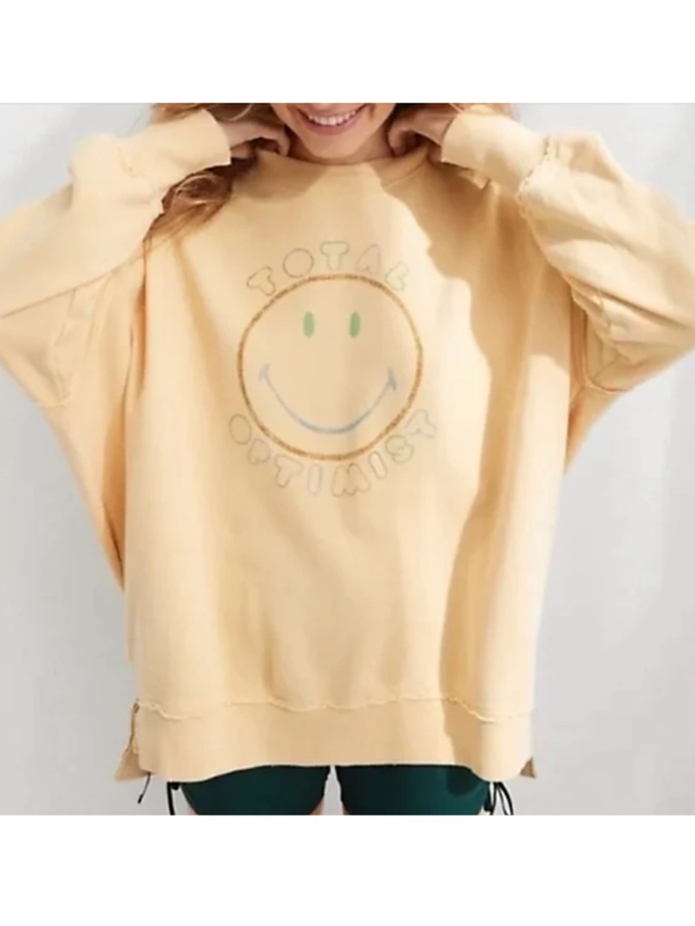 AERIE AE AMERICAN EAGLE butter yellow graphic split hem distressed crewneck